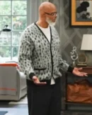Poppas House S01 Damon Wayans Gray Cardigan