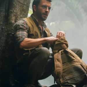 Jurassic World Rebirth Jonathan Bailey Brown Vest