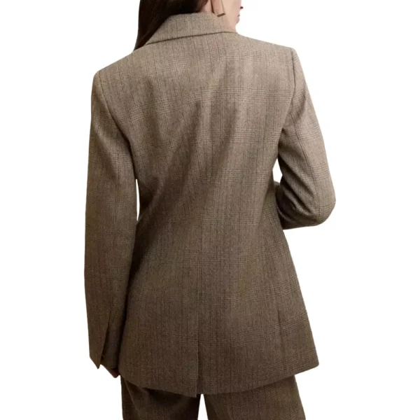 Paradise S01 Sarah Shahi Blazer 2025