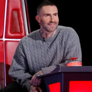 The Voice S27 Adam Levine Sweater