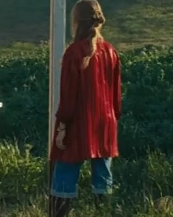 MargotRobbie A Big Bold Beautiful Journey Red Blazer