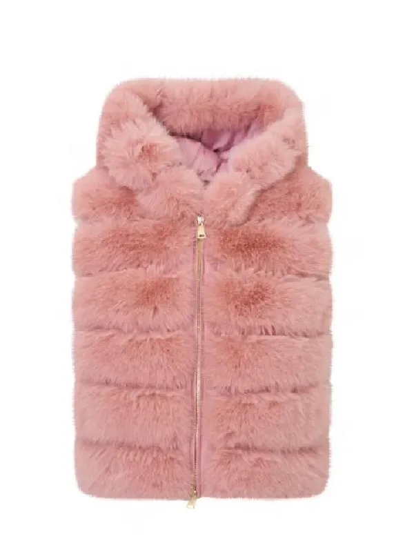 Only Murders In The Building S05Beanie Feldstein Fur Hooded Vest