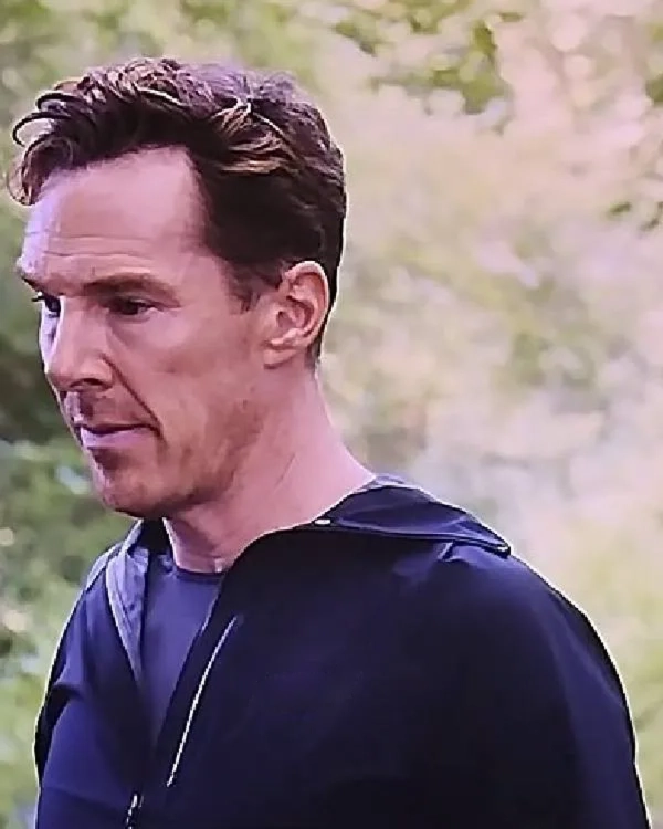 The Roses Benedict Cumberbatch Black Jacket