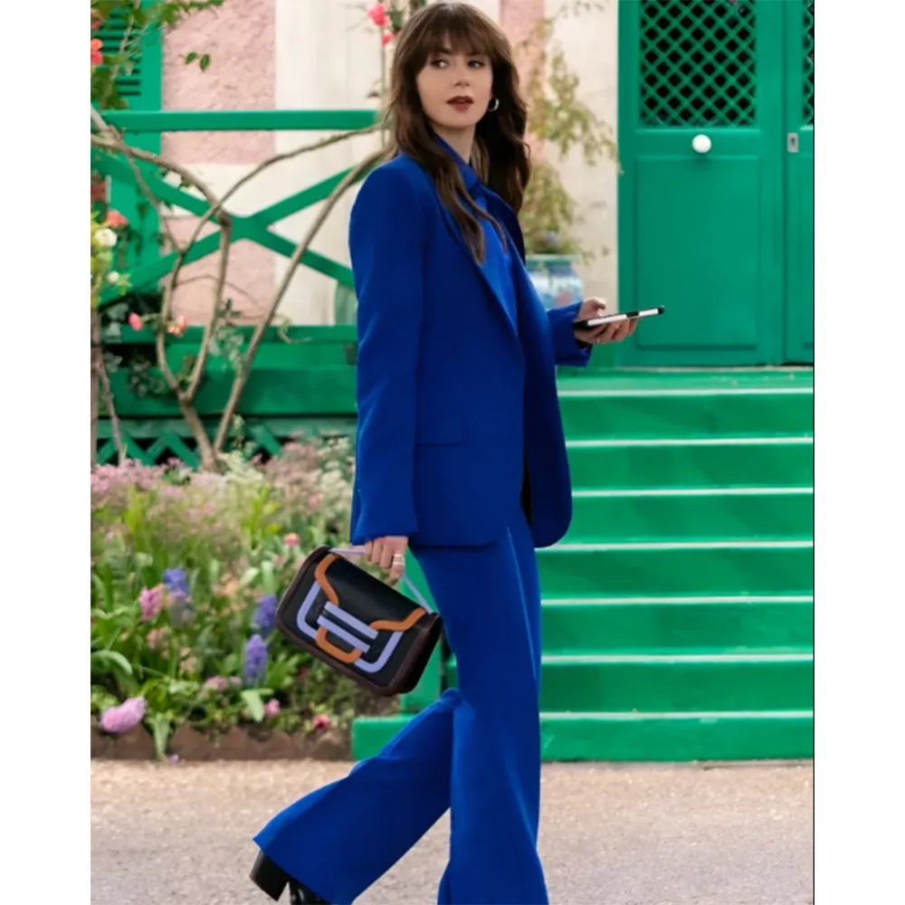 Emily in Paris S04 Emily Cooper Suit